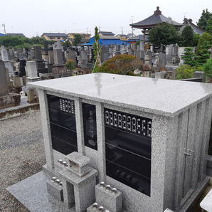 浄土真宗本願寺派 行泉寺